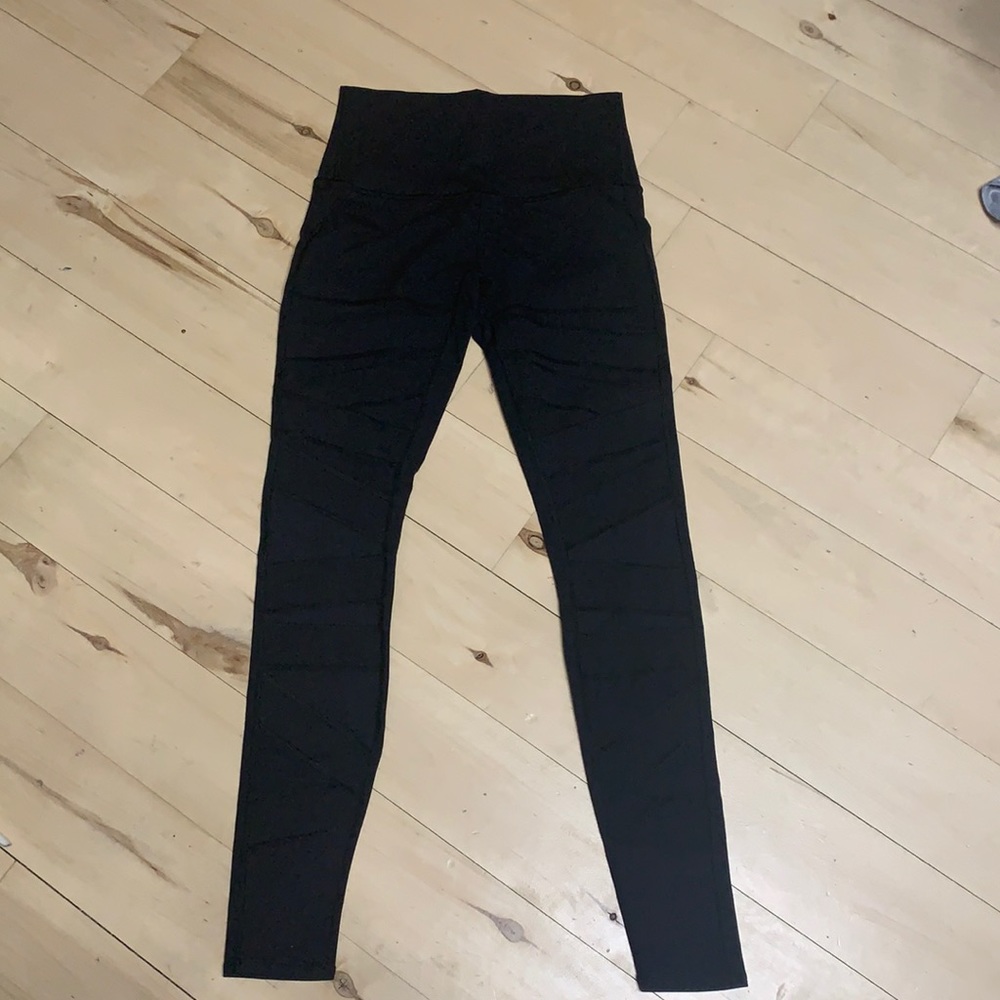Lululemon mesh leggings